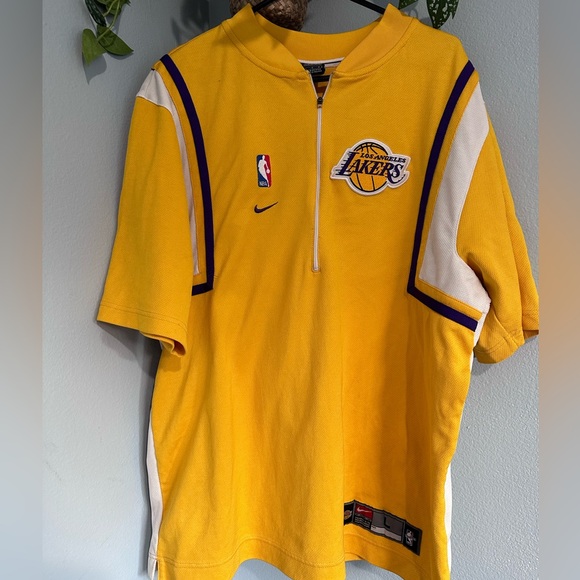 Lakers vintage warm up jersey in a size L brand new - Picture 2 of 6